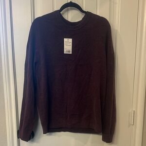 Men's Classic Burgundy Crewneck Sweater